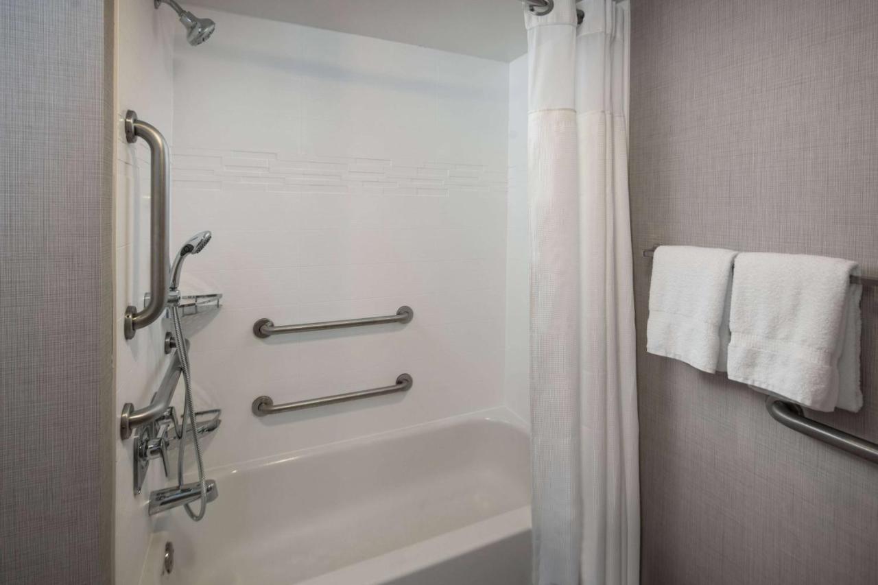 Sonesta Es Suites Fairfax Fair Lakes Bagian luar foto
